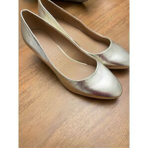 New Aerosols Iris Women’s Pumps Gold 8